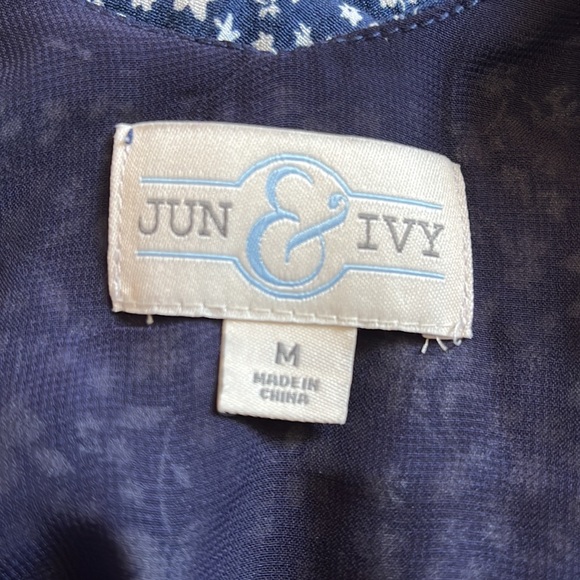 Blue and white floral tank top - Picture 5 of 6